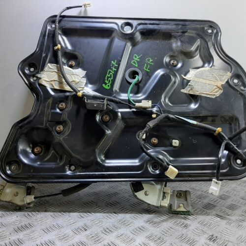 ELEVALUNAS DELANTERO DERECHO NISSAN MURANO (Z50) Básico   |   11.04 – 12.08