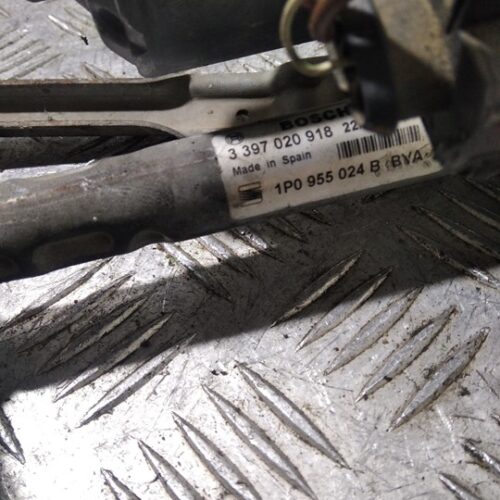 MOTOR LIMPIA DELANTERO SEAT LEON (1P1) Emocion   |   03.09 – 12.10