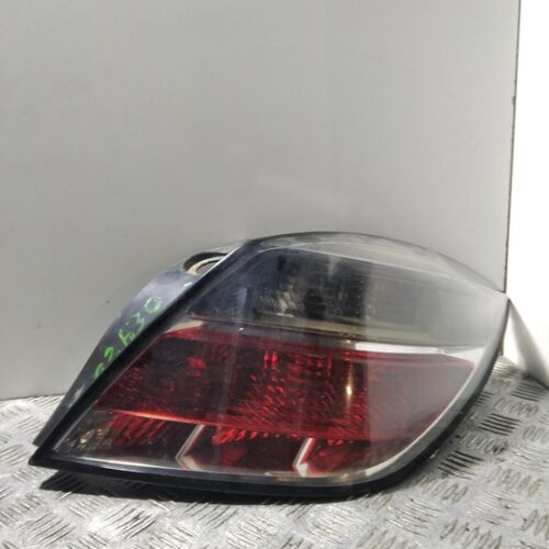 PILOTO TRASERO DERECHO OPEL ASTRA H BER. Edition   |   01.07 – …