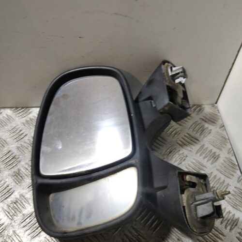 RETROVISOR IZQUIERDO NISSAN PRIMASTAR (X83) Avantour 7 asientos, batalla corta 2,76t   |   07.04 – …