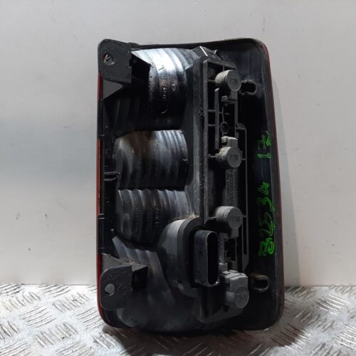 PILOTO TRASERO IZQUIERDO VOLKSWAGEN CADDY (14D) Furg. / Hardtop   |   0.82 – …