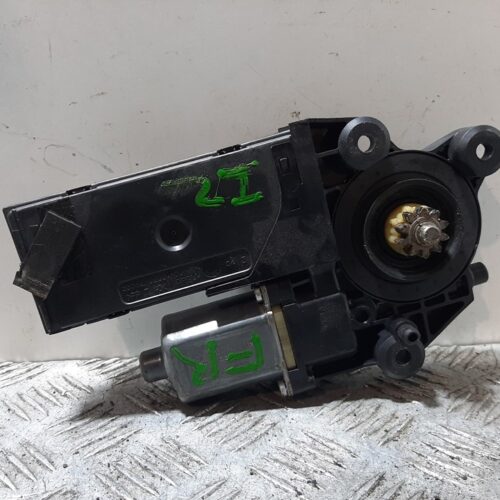 MOTOR ELEVALUNAS DELANTERO IZQUIERDO RENAULT MEGANE III BERLINA 5 P Dynamique   |   10.08 – 12.11