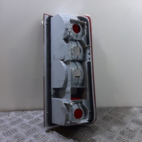 PILOTO TRASERO IZQUIERDO FORD TRANSIT CONNECT (TC7) Furg. | 0.02 – …