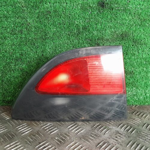 PILOTO TRASERO IZQUIERDO INTERIOR RENAULT MEGANE I CLASSIC (LA0) 1.6e Alize   |   01.97 – 12.99