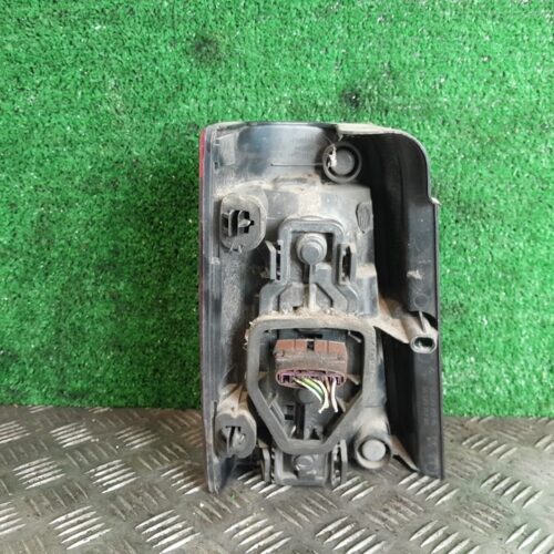 PILOTO TRASERO DERECHO PEUGEOT PARTNER (S2) Combi Pro   |   11.02 – 12.04