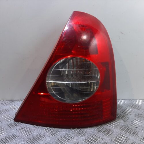 PILOTO TRASERO DERECHO RENAULT CLIO II FASE II (B/CB0) Authentique   |   0.01 – …