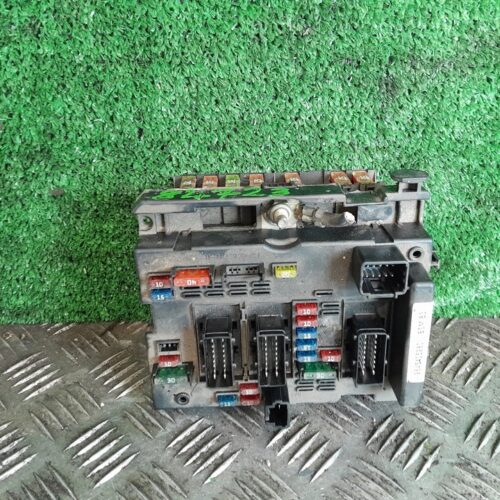 CAJA RELES / FUSIBLES CITROEN XSARA BERLINA 1.6 16V Chrono   |   01.01 – …
