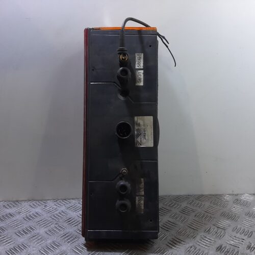 PILOTO TRASERO DERECHO MERCEDES-BENZ SPRINTER II JAMES COOK (906) 313 CDI classic   |   09.06 – 12.09