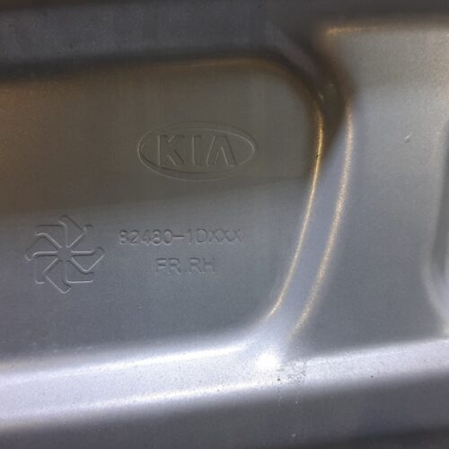 ELEVALUNAS DELANTERO DERECHO KIA CARENS (UN) Active | 10.06 – 12.10