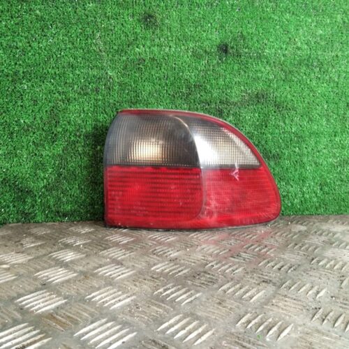 PILOTO TRASERO DERECHO OPEL OMEGA B Design Edition Berlina   |   0.00 – …