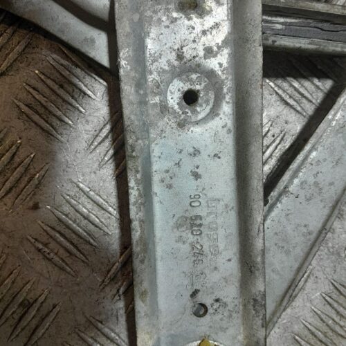 ELEVALUNAS DELANTERO DERECHO OPEL OMEGA B Design Edition Berlina   |   0.00 – …