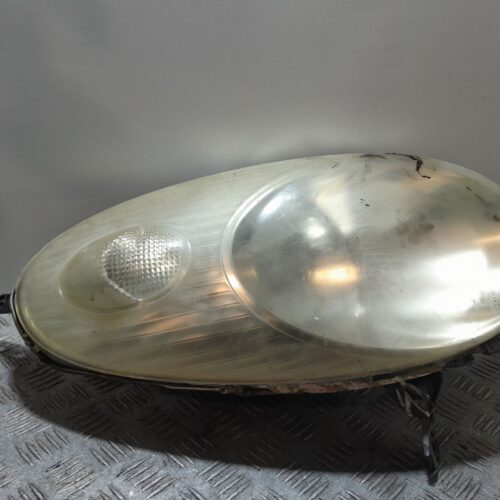 FARO DERECHO NISSAN MICRA (K12E) Acenta   |   0.02 – …