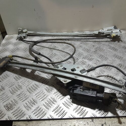 ELEVALUNAS DELANTERO IZQUIERDO RENAULT MEGANE II BERLINA 3P Confort Authentique   |   07.02 – 12.05