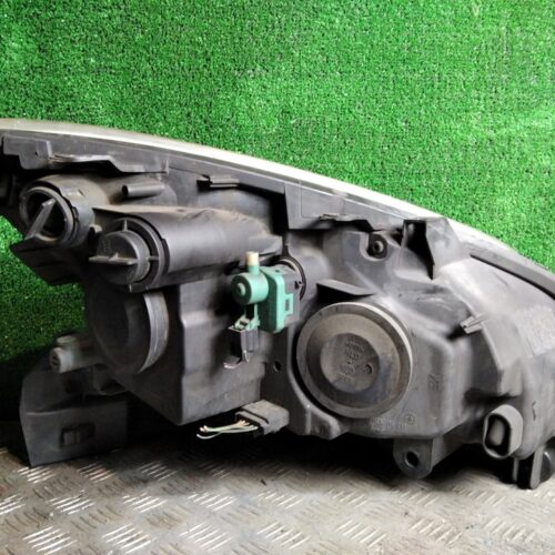 FARO IZQUIERDO RENAULT SCENIC II i- Music   |   09.05 – …