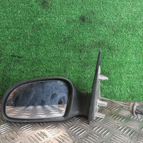 RETROVISOR IZQUIERDO CITROEN SAXO 1.1 Image   |   03.96 – 12.99