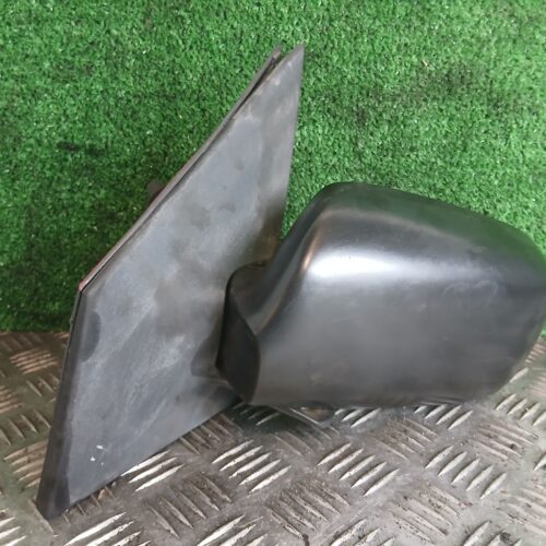 RETROVISOR IZQUIERDO TOYOTA YARIS (NCP1/NLP1/SCP1) 1.0 Linea Luna   |   08.99 – 12.00