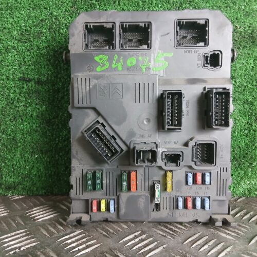 CAJA RELES / FUSIBLES CITROEN XSARA PICASSO HDi 110 FAP SX | 02.04 – 12.05