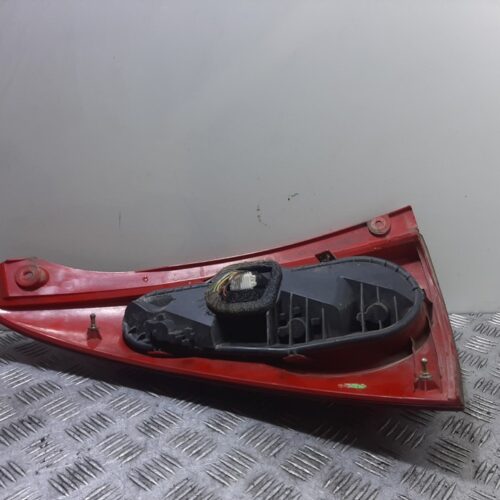 PILOTO TRASERO DERECHO PEUGEOT 107 Trendy   |   01.06 – 12.14