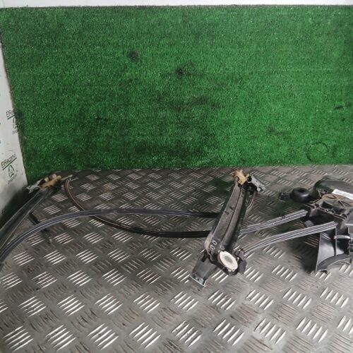 ELEVALUNAS DELANTERO DERECHO SEAT IBIZA SC (6J1) Reference   |   02.08 – 12.13