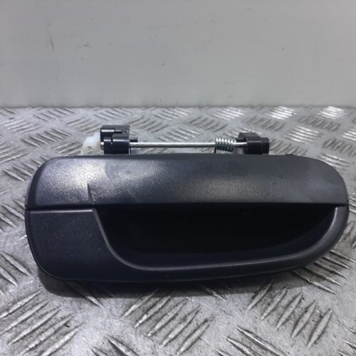 MANETA EXTERIOR TRASERA DERECHA HYUNDAI ACCENT (LC) GL 4P   |   01.00 – 12.10
