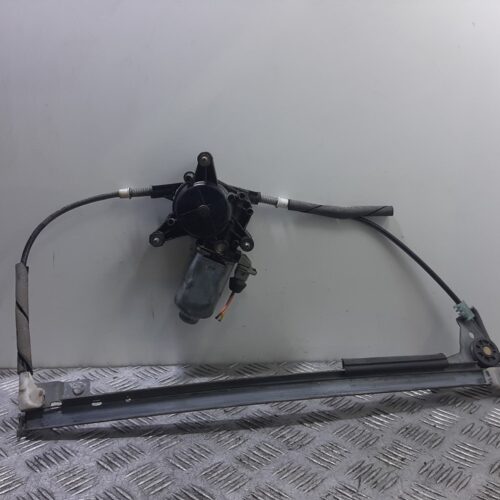 ELEVALUNAS DELANTERO IZQUIERDO CITROEN XANTIA BERLINA 1.9 D Armonia   |   06.95 – …