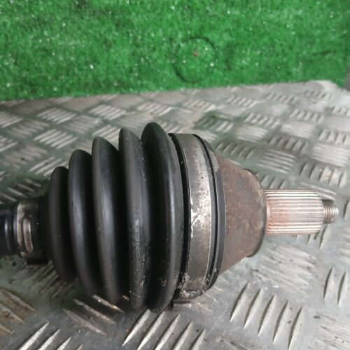 TRANSMISION DELANTERA IZQUIERDA VOLKSWAGEN PASSAT BERLINA (3C2) R Line   |   12.07 – 12.10