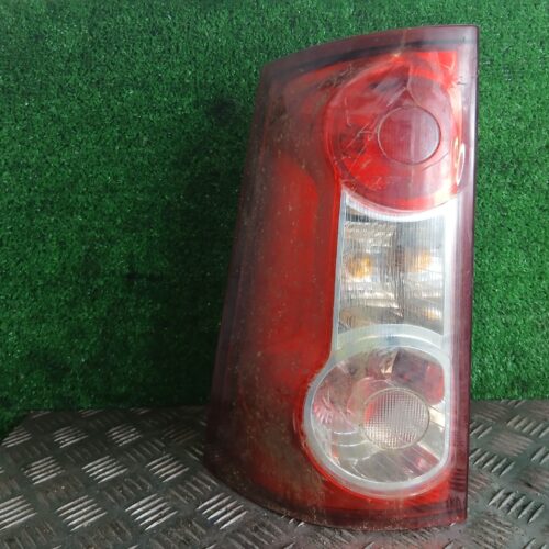 PILOTO TRASERO IZQUIERDO DACIA LOGAN EXPRESS Ambiance   |   0.09 – …