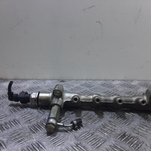 RAMPA INYECTORA OPEL MERIVA B Cosmo | 03.10 – 12.11