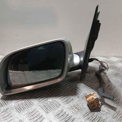 RETROVISOR IZQUIERDO VOLKSWAGEN POLO BERLINA (6N2) Trendline | 10.99 – 12.01