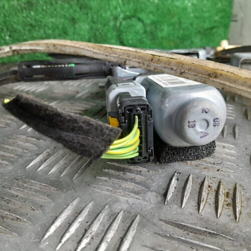 ELEVALUNAS DELANTERO DERECHO PEUGEOT 207 CC *   |   0.07 – …