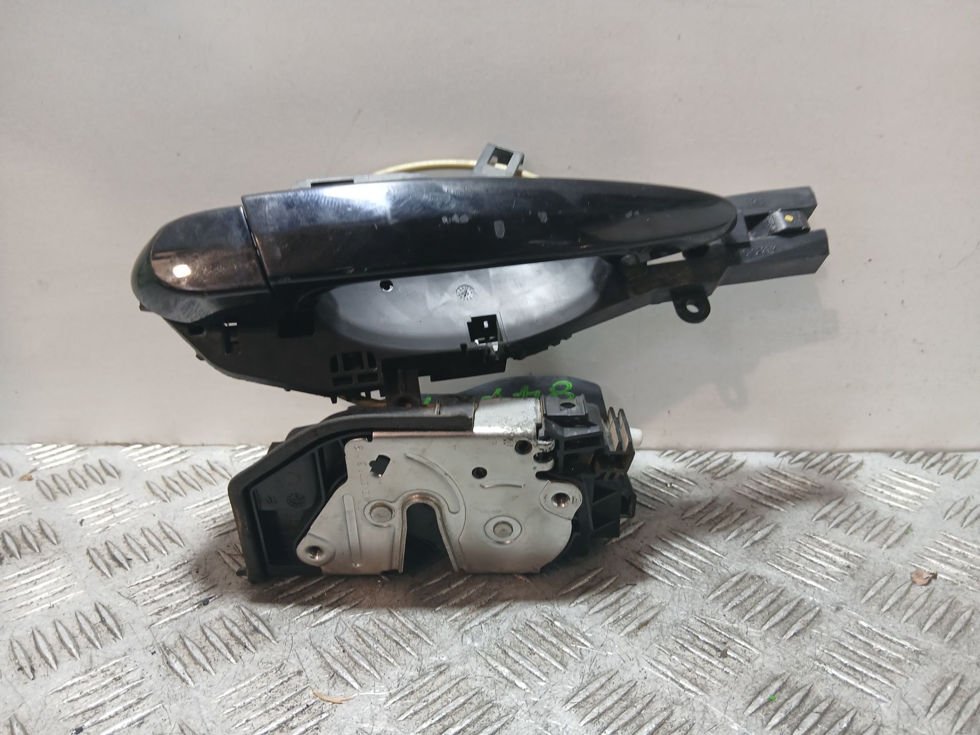 CERRADURA PUERTA DELANTERA DERECHA BMW SERIE 3 BERLINA (E90) 320d | 09.07 - 12.10