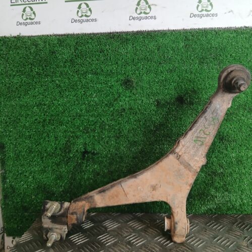 BRAZO SUSPENSION DELANTERO IZQUIERDO PEUGEOT 106 (S1) Kid   |   08.91 – …