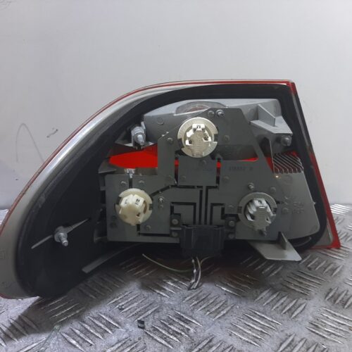 PILOTO TRASERO DERECHO MERCEDES CLASE E (W210) BERLINA 320 (210.065)   |   03.97 – 12.02