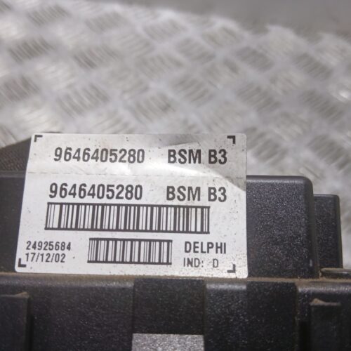 CAJA RELES / FUSIBLES CITROEN XSARA COUPE 1.0 HDi Millesime (66kW) | 12.99 – …