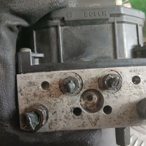 ABS TOYOTA AVENSIS BERLINA (T25) 2.2 D-4D Executive Berlina (5-ptas.) | 05.05 – 12.09