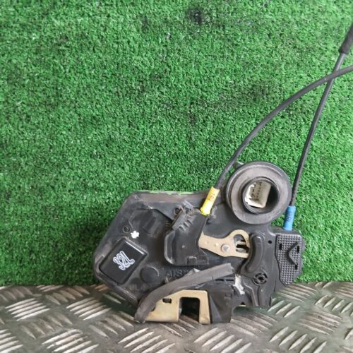 CERRADURA PUERTA TRASERA IZQUIERDA TOYOTA AVENSIS BERLINA (T25) 1.8 Sol Berlina (5-ptas)   |   01.03 – 12.09