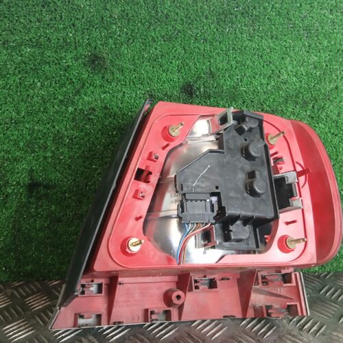 PILOTO TRASERO IZQUIERDO AUDI A4 AVANT (B5) 1.9 TDI | 08.95 – 12.99