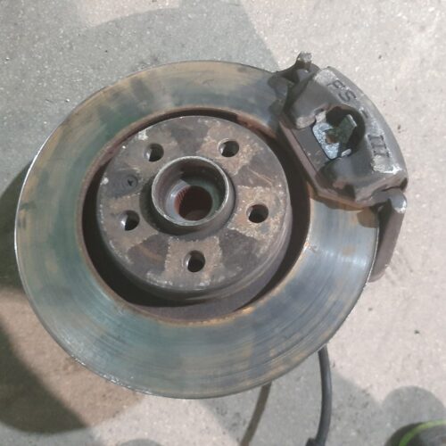 MANGUETA DELANTERA IZQUIERDA VOLKSWAGEN GOLF IV BERLINA (1J1) Highline   |   09.97 – 12.02