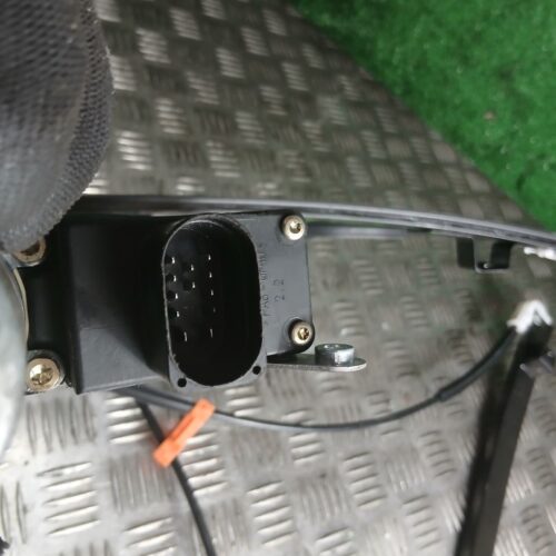 ELEVALUNAS DELANTERO IZQUIERDO SEAT AROSA (6H1) Signo   |   12.99 – 12.00