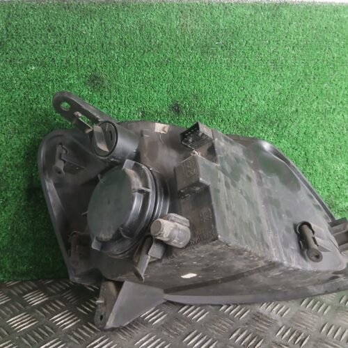 FARO IZQUIERDO PEUGEOT PARTNER (S2) Combi Plus   |   11.02 – 12.08