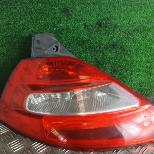 PILOTO TRASERO IZQUIERDO RENAULT MEGANE II BERLINA 3P Confort Authentique   |   07.02 – 12.06