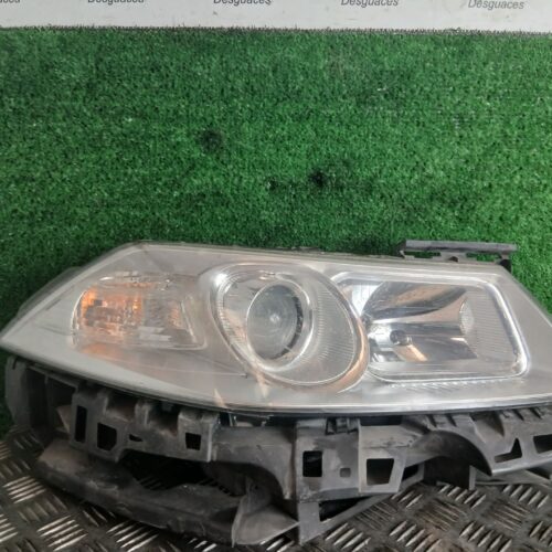 FARO DERECHO RENAULT MEGANE II BERLINA 3P Confort Authentique | 07.02 – 12.06