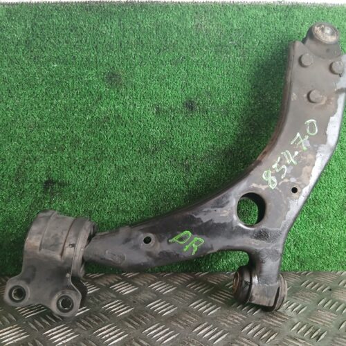 BRAZO SUSPENSION INFERIOR DELANTERO DERECHO FORD FOCUS BERLINA (CAP) Ambiente (D)   |   04.06 – …