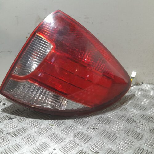 PILOTO TRASERO DERECHO KIA RIO LS Berlina (5-ptas.)   |   09.02 – 12.05