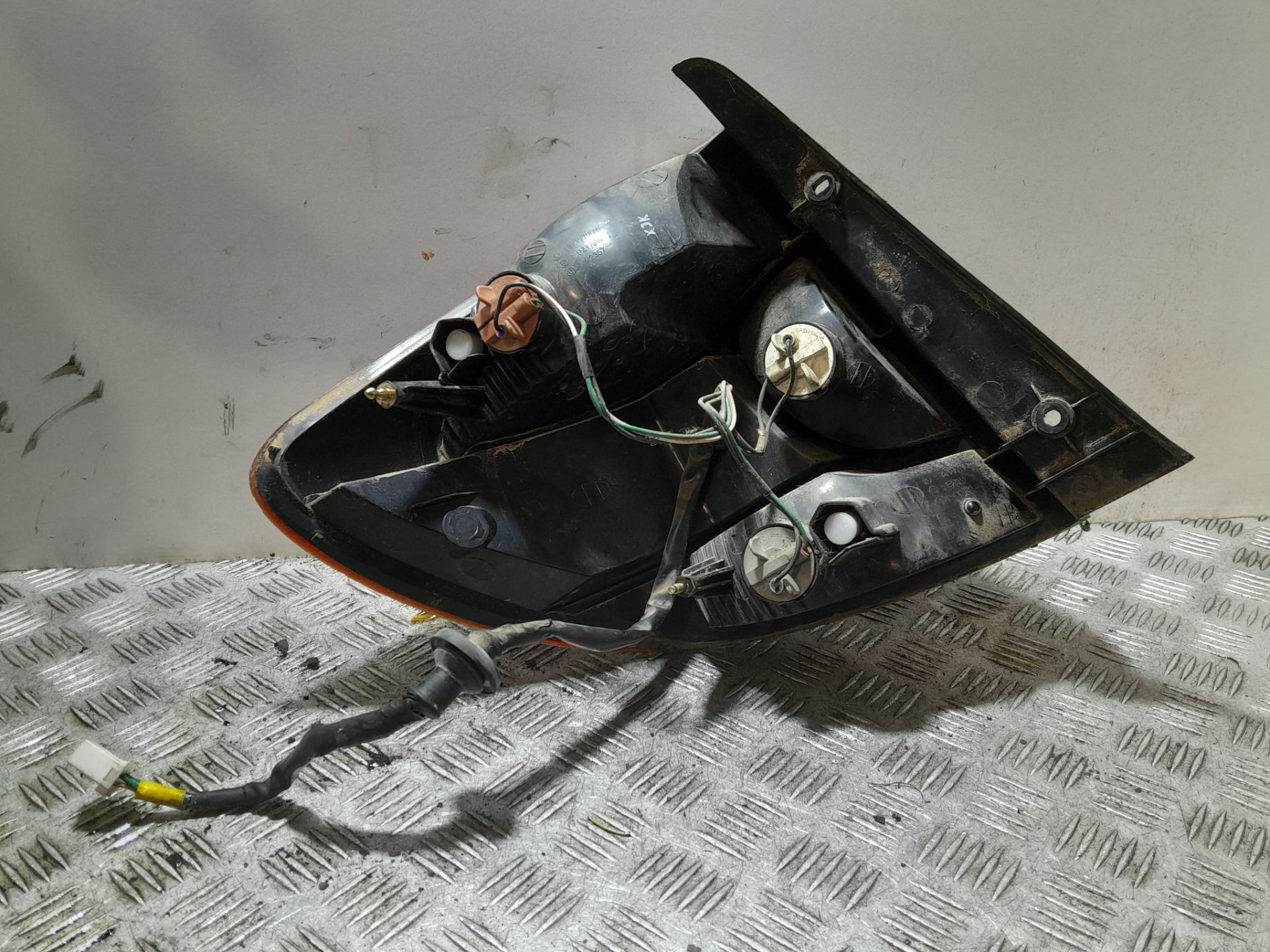 PILOTO TRASERO DERECHO KIA RIO LS Berlina (5-ptas.) | 09.02 - 12.05 - Imagen 2