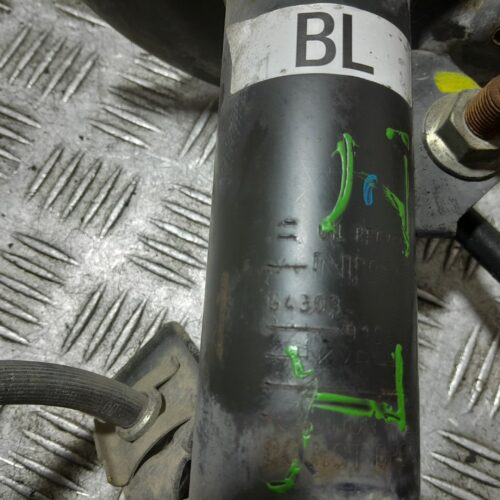 AMORTIGUADOR DELANTERO IZQUIERDO NISSAN PULSAR (C13) Acenta   |   07.14 – 12.18