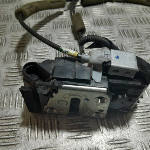 CERRADURA PUERTA DELANTERA DERECHA NISSAN PULSAR (C13) Acenta   |   07.14 – 12.18