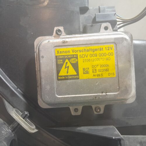 FARO DERECHO RENAULT SCENIC II Dynamique | 10.06 – 12.09