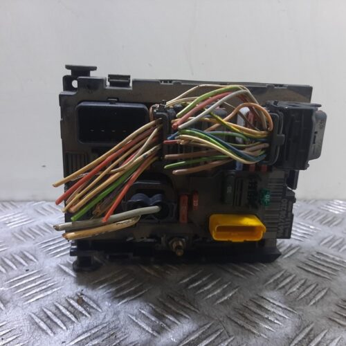 CAJA RELES / FUSIBLES PEUGEOT 307 BERLINA (S2) XT | 06.05 – 12.07