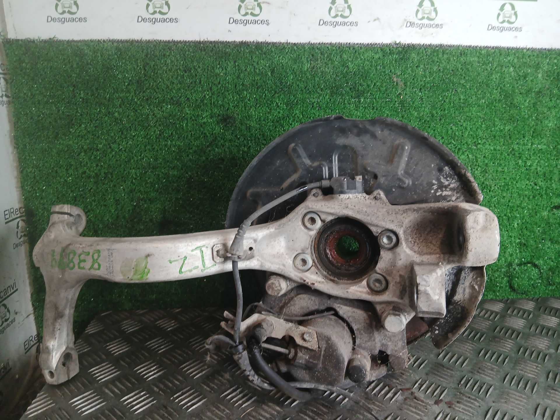 MANGUETA DELANTERA IZQUIERDA AUDI A4 AVANT (8E) 1.9 TDI (96kW) | 05.01 - 12.04 - Imagen 2